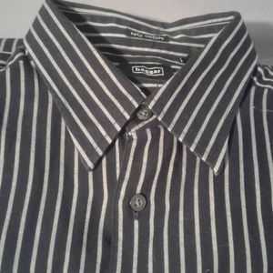 Twill striped dress shirt front pocket large